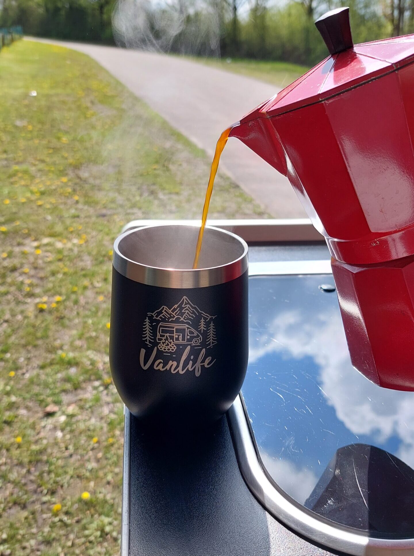 camperflower-all-in-one-vanlife-becher-doppelwandiger-edelstahl-isolierbecher-sc image 4